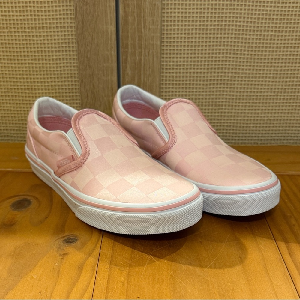 Vans Kids Pink Checkered Slip-On Sneakers Size 2Y